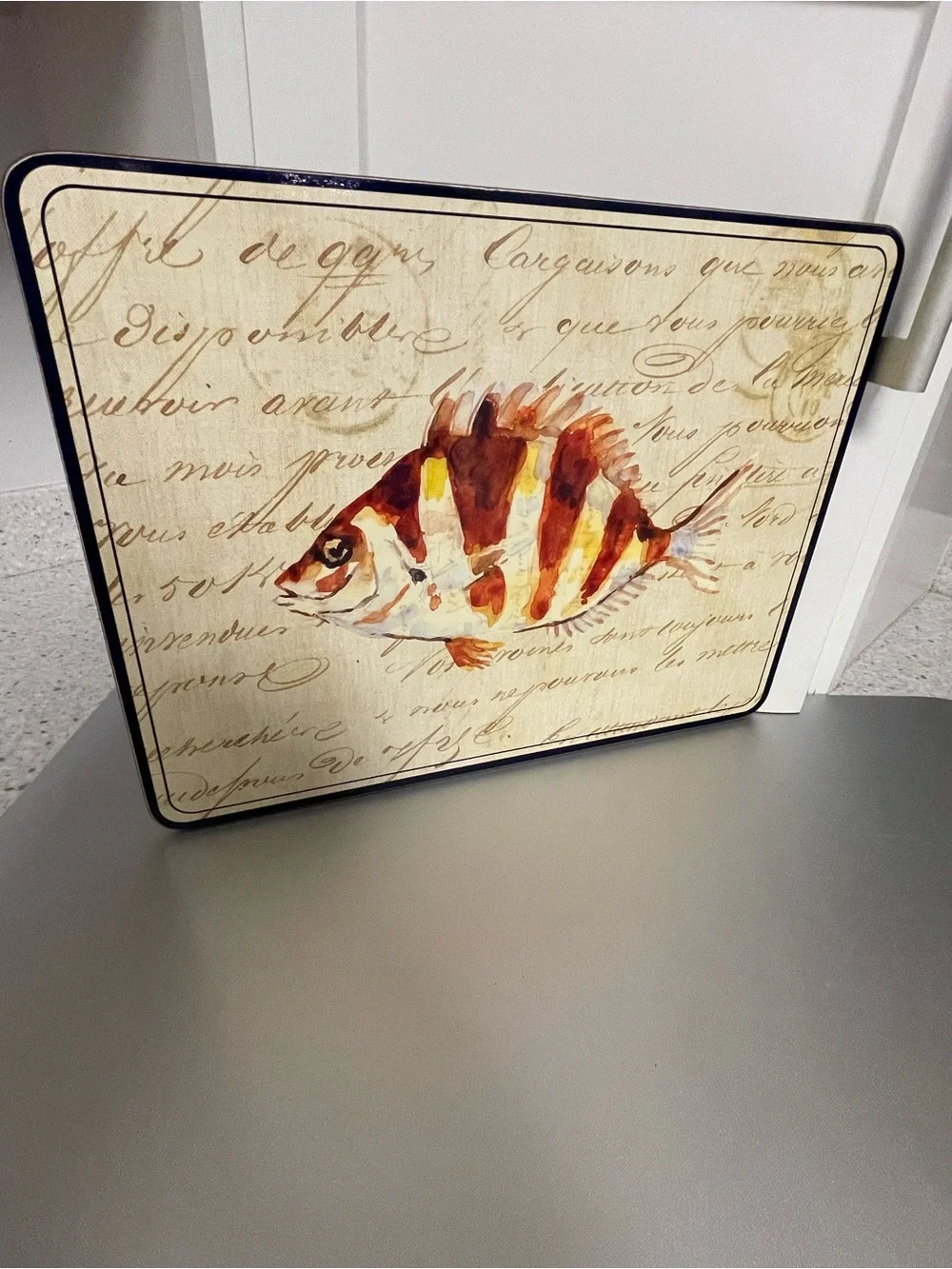 Williams Sonoma La Mer Cork Brown Fish  Placemat Theme 16x12 Like New Blue Trim